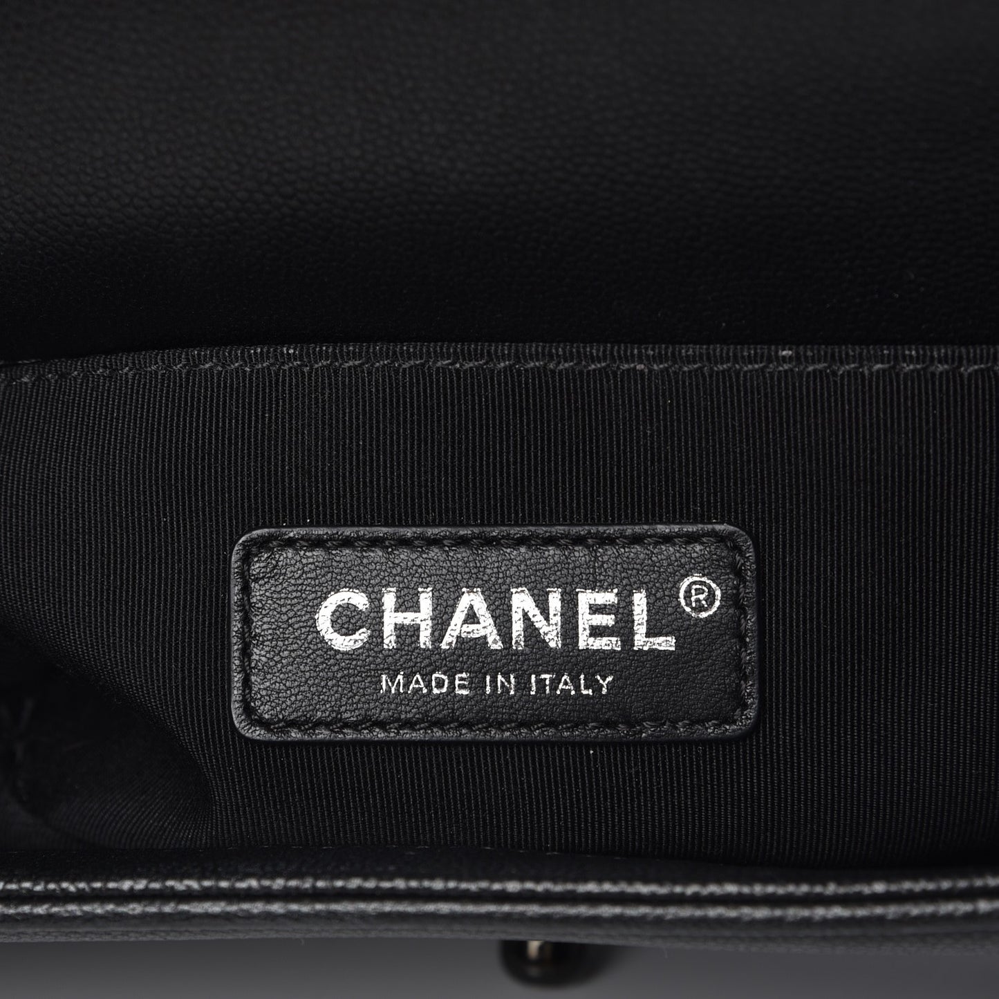 Caviar Quilted Small Boy Flap So Black