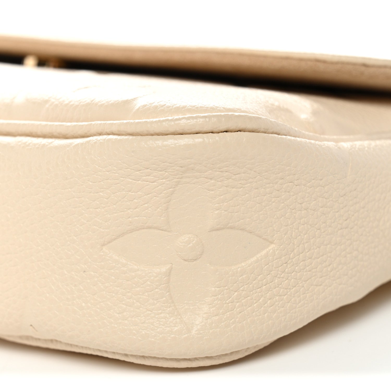 Louis Vuitton Empreinte Monogram Giant Ivy Wallet On Chain Cream 9 of 10
