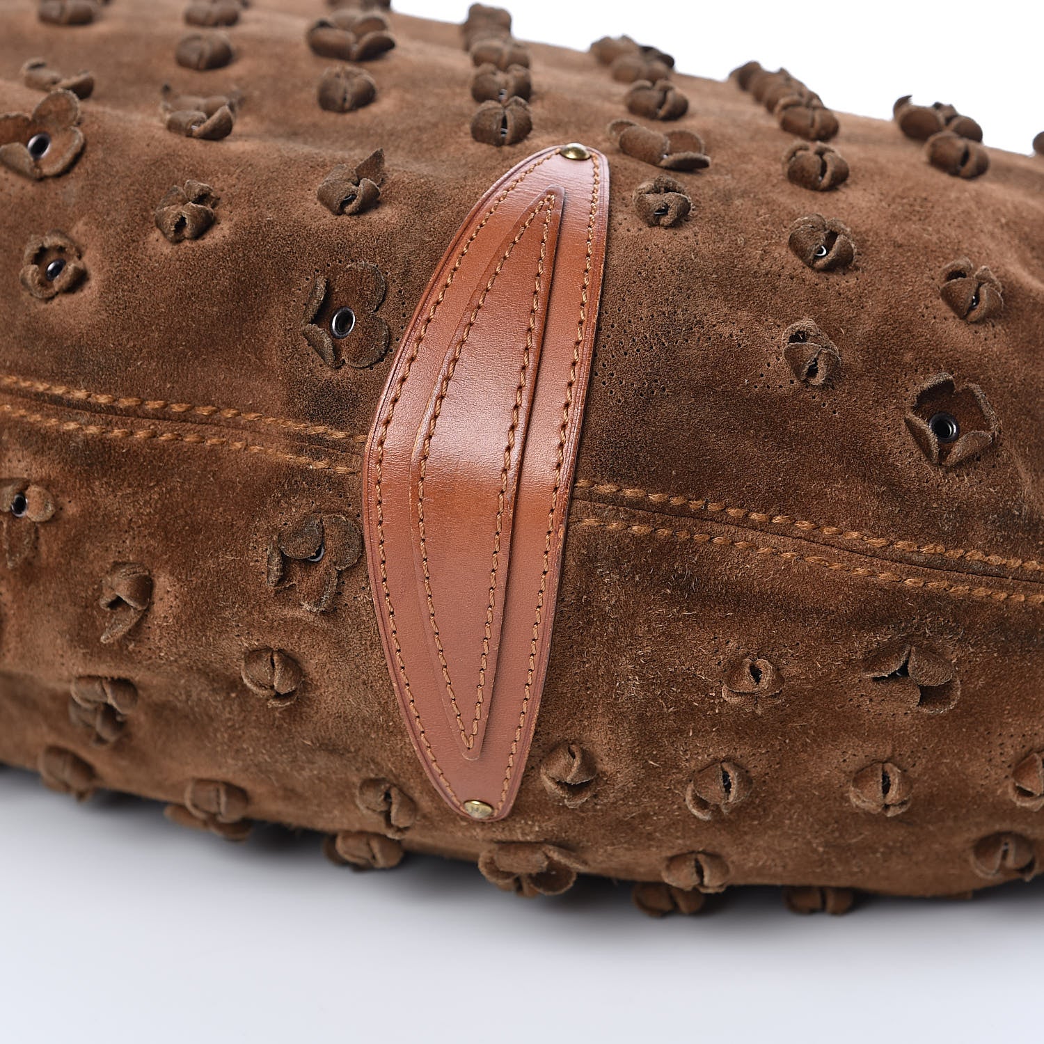 Louis Vuitton Suede Mahina Fleurs Onatah GM Cacao 10 of 16
