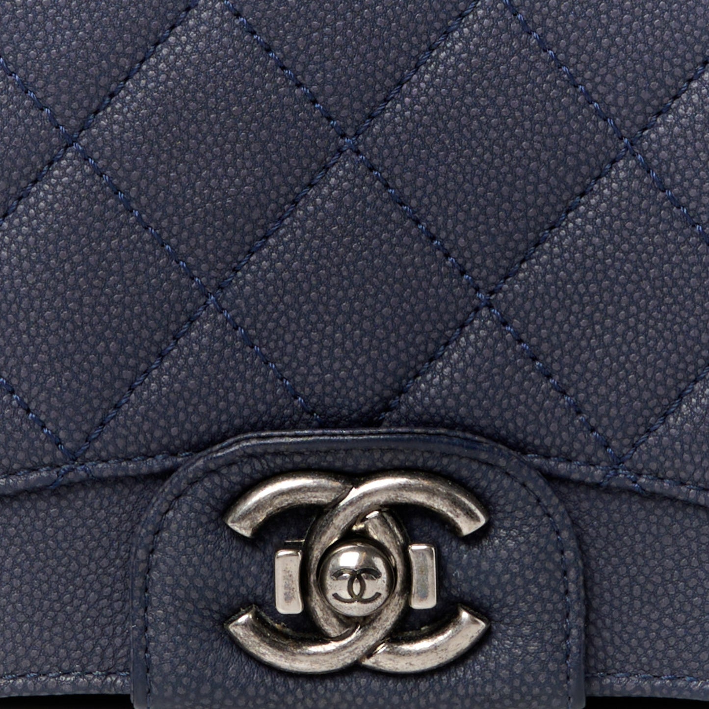 Washed Caviar Quilted Small Square Turn Around Ligne Flap Navy