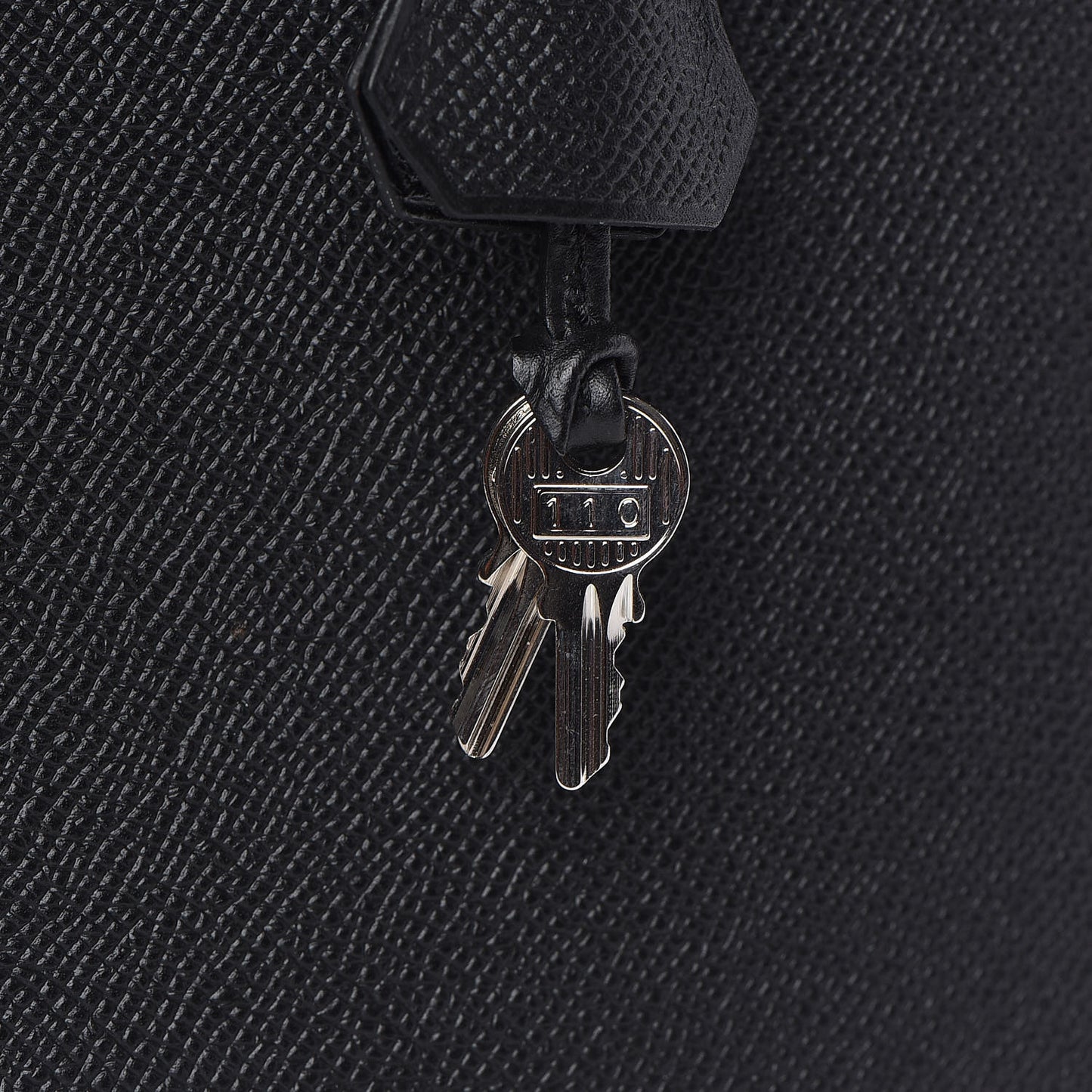 Epsom Kelly Sellier 28 Black