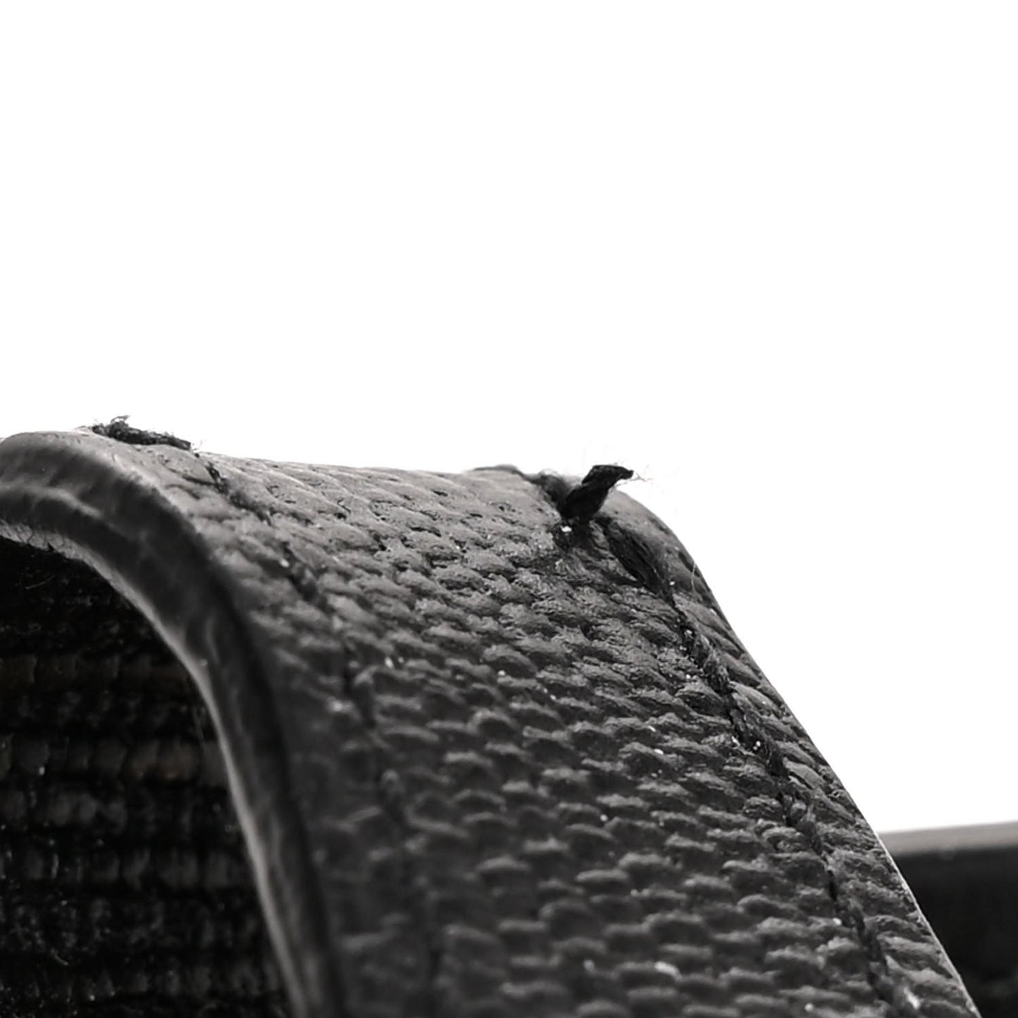 Textured Calfskin Small Classic Y Cabas Black