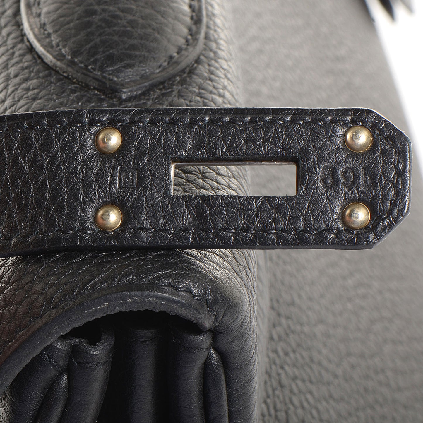Taurillon Clemence Shoulder Kelly 40 Black
