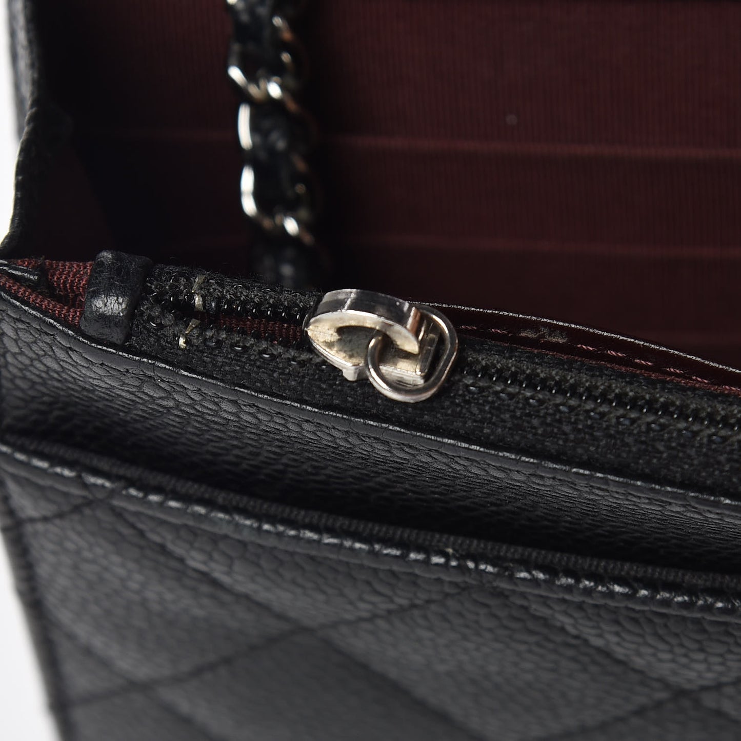 Caviar Quilted Wallet On Chain WOC Black