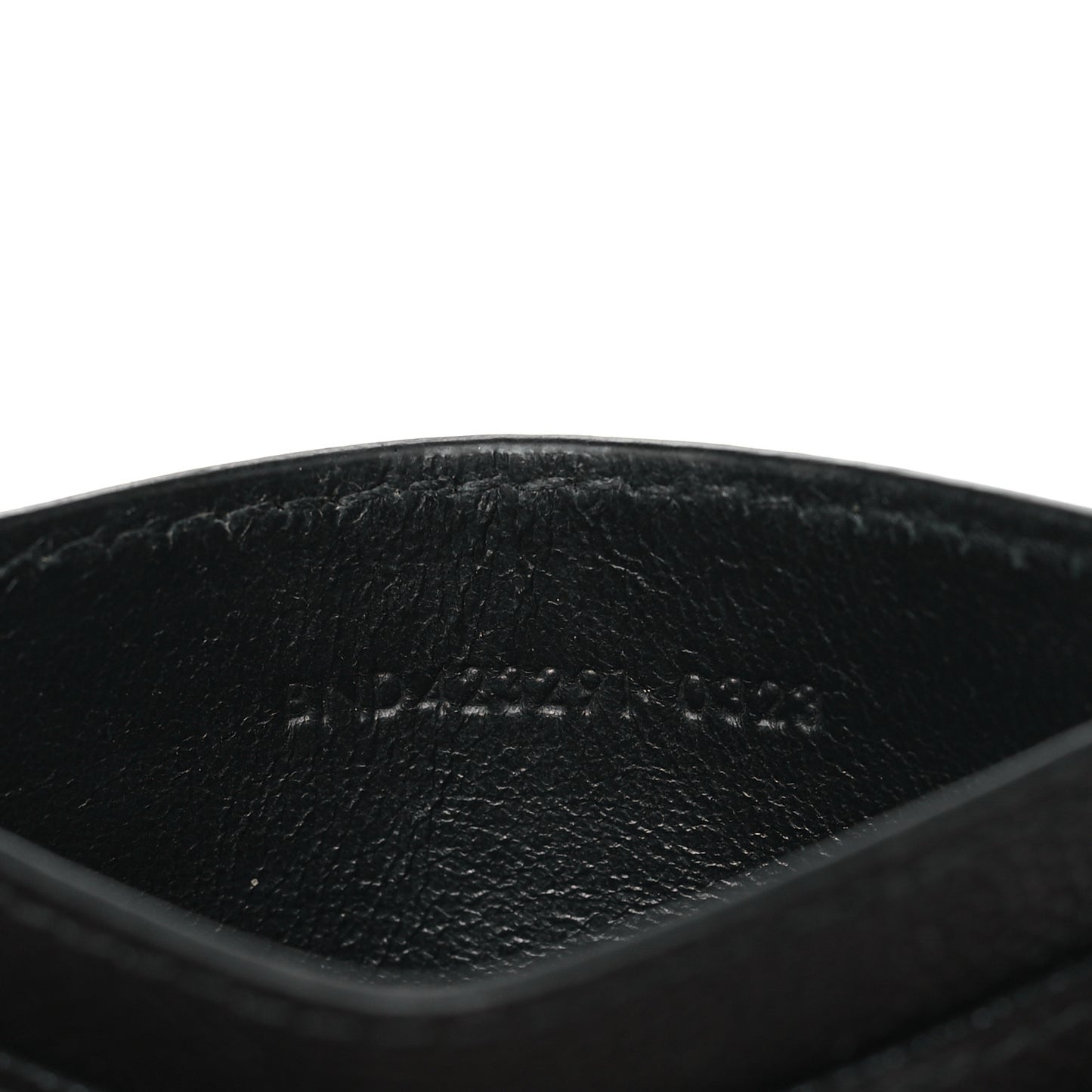 Grain De Poudre Matelasse Chevron Monogram Credit Card Case Black