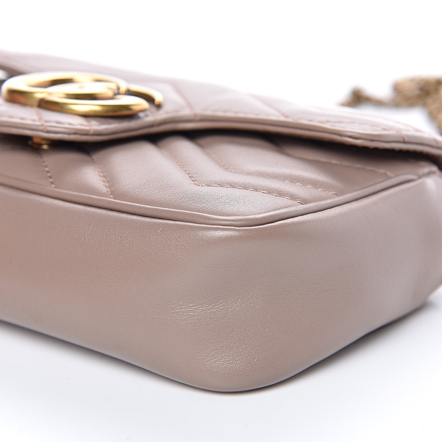 Calfskin Matelasse Super Mini GG Marmont Shoulder Bag Porcelain Rose