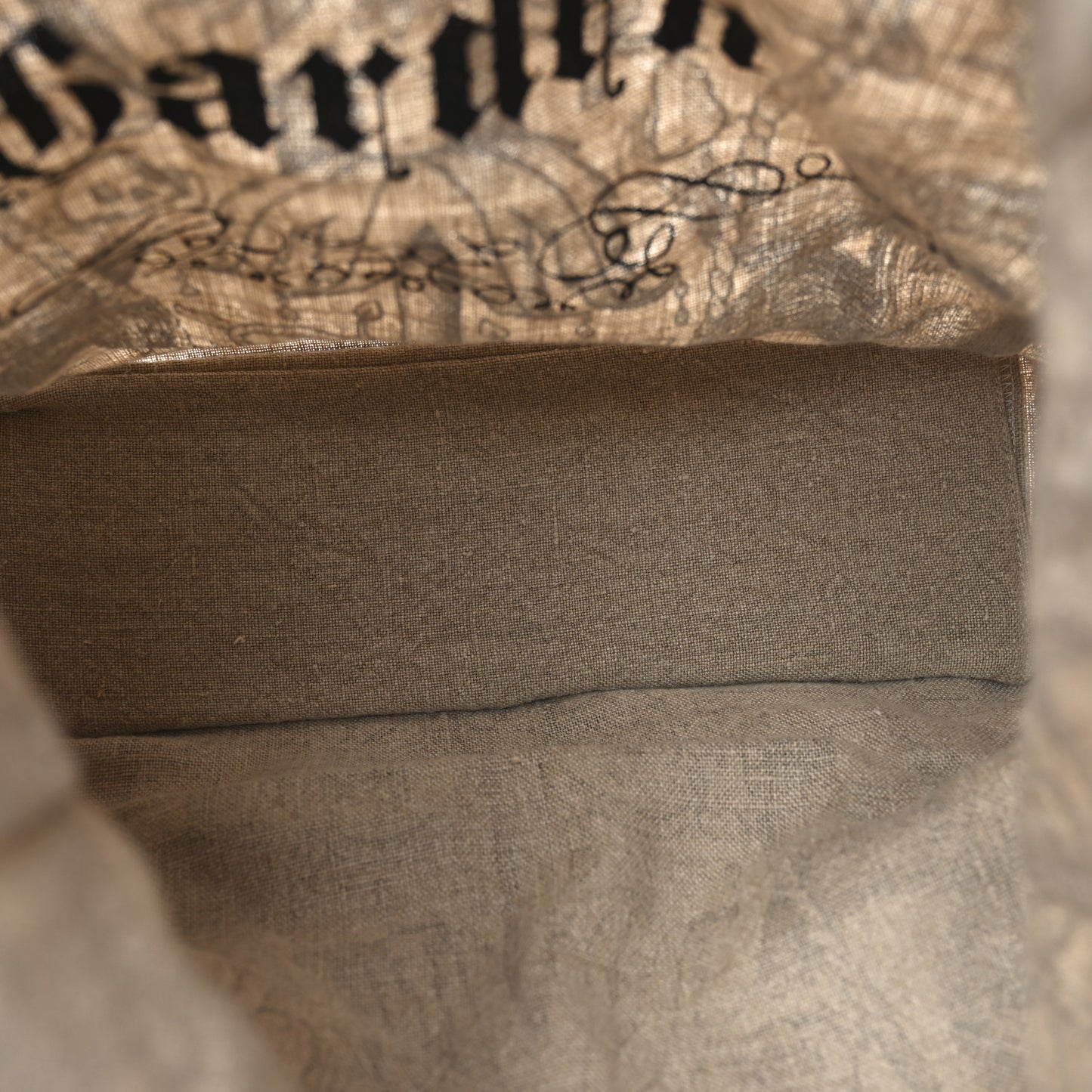 X JAYDE FISH Linen Garden Vertical Tote Black Beige