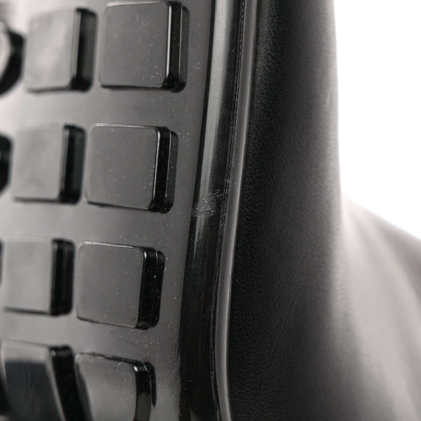 Calfskin Storm Chelsea Boots 38.5 Black