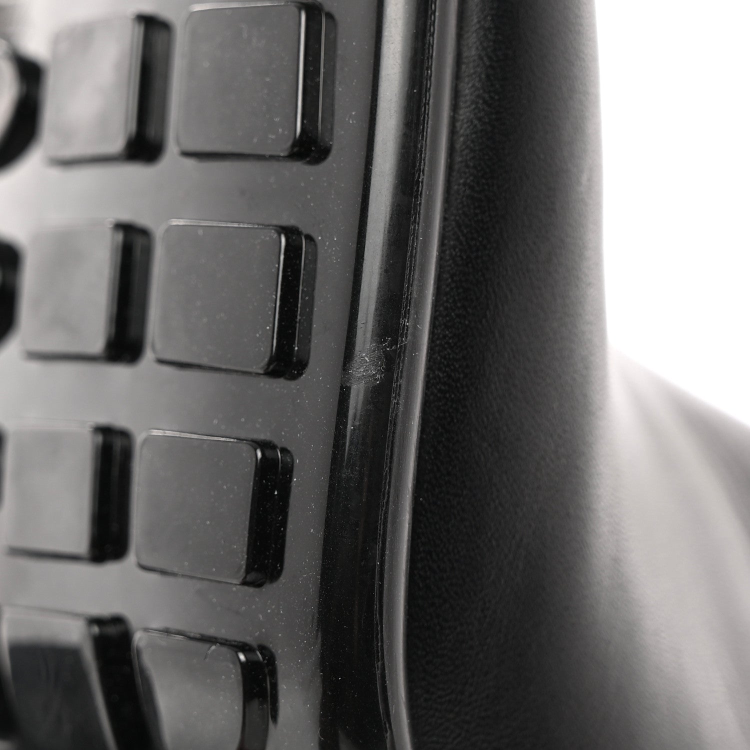 Bottega Veneta Calfskin Storm Chelsea Boots 38.5 Black 9 of 15