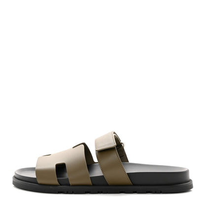 Hermes Calfskin Mens Chypre Sandals 44 Vert Toundra 1 of 11