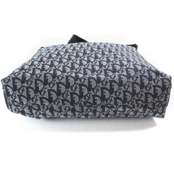 Monogram Messenger