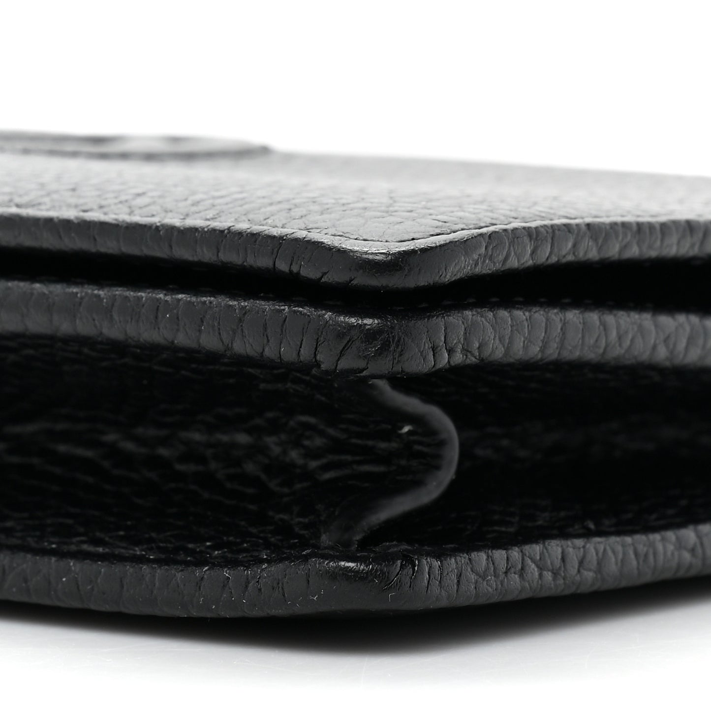 Pebbled Calfskin Soho Wallet On Chain Black