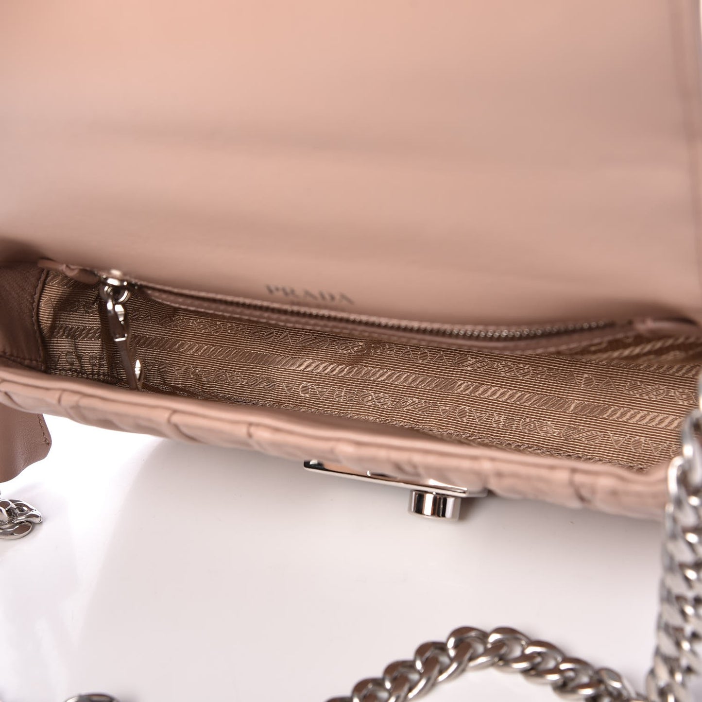 Nappa Gaufre Small Sound Chain Flap Shoulder Bag Cipria