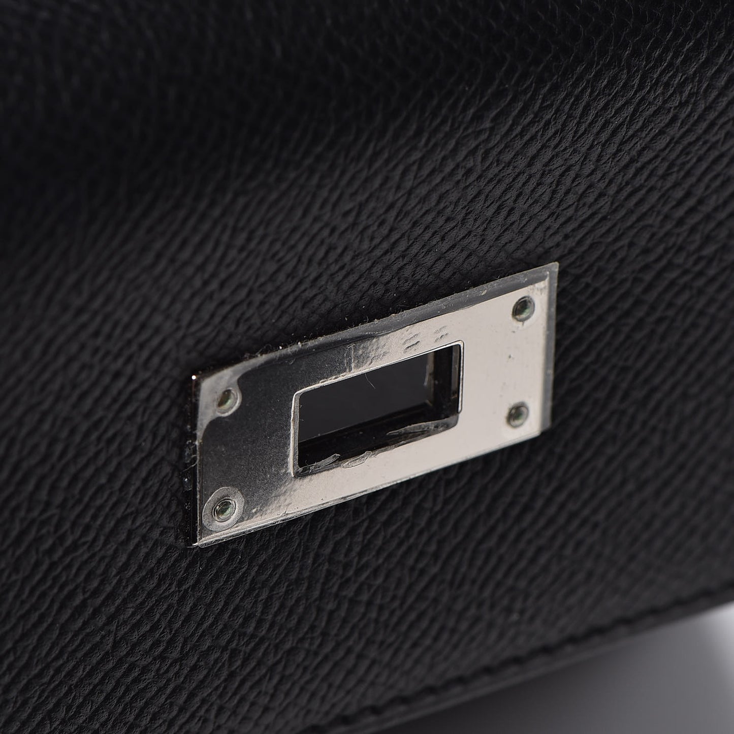 Epsom Kelly Sellier 32 Black