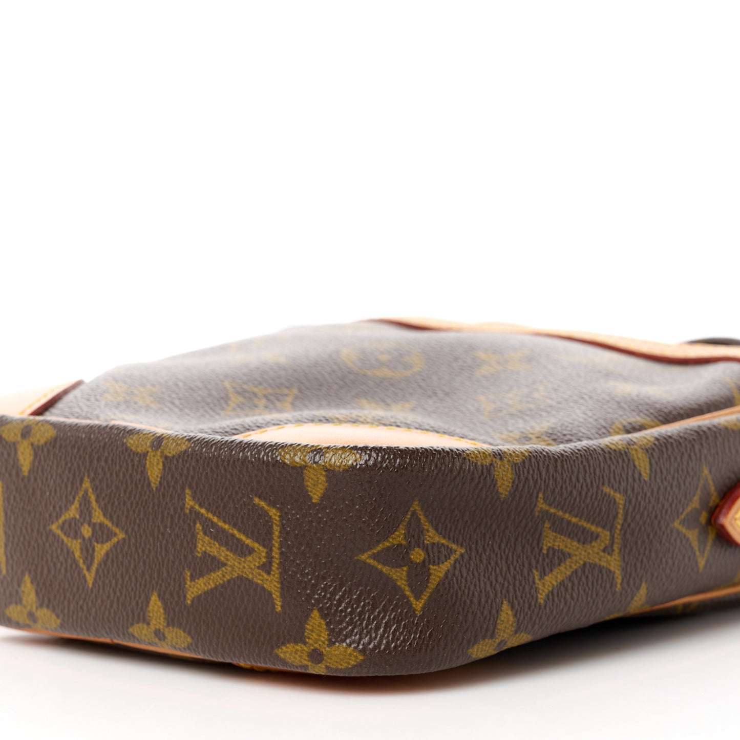 Monogram Danube 21