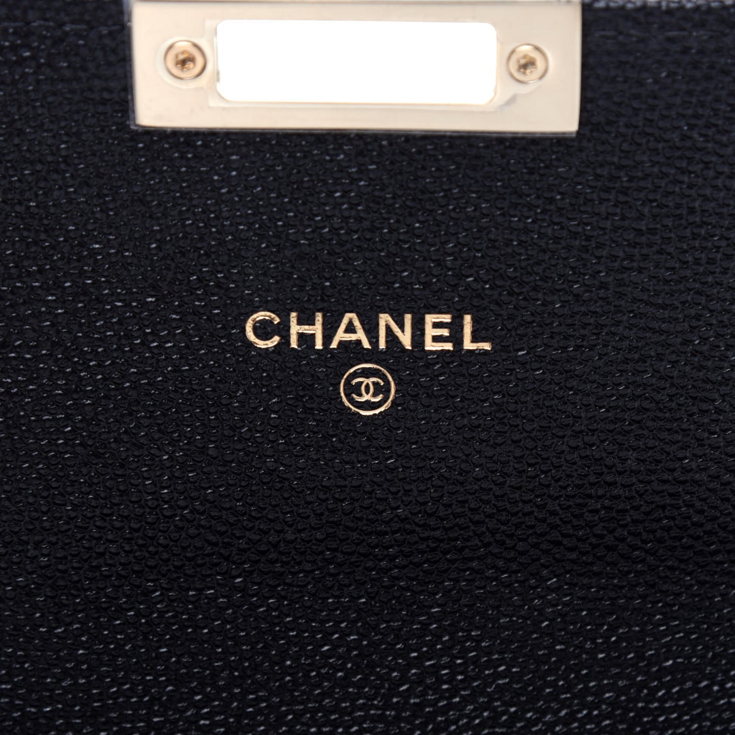 Caviar Quilted Large Golden Class Gusset Flap Wallet Black