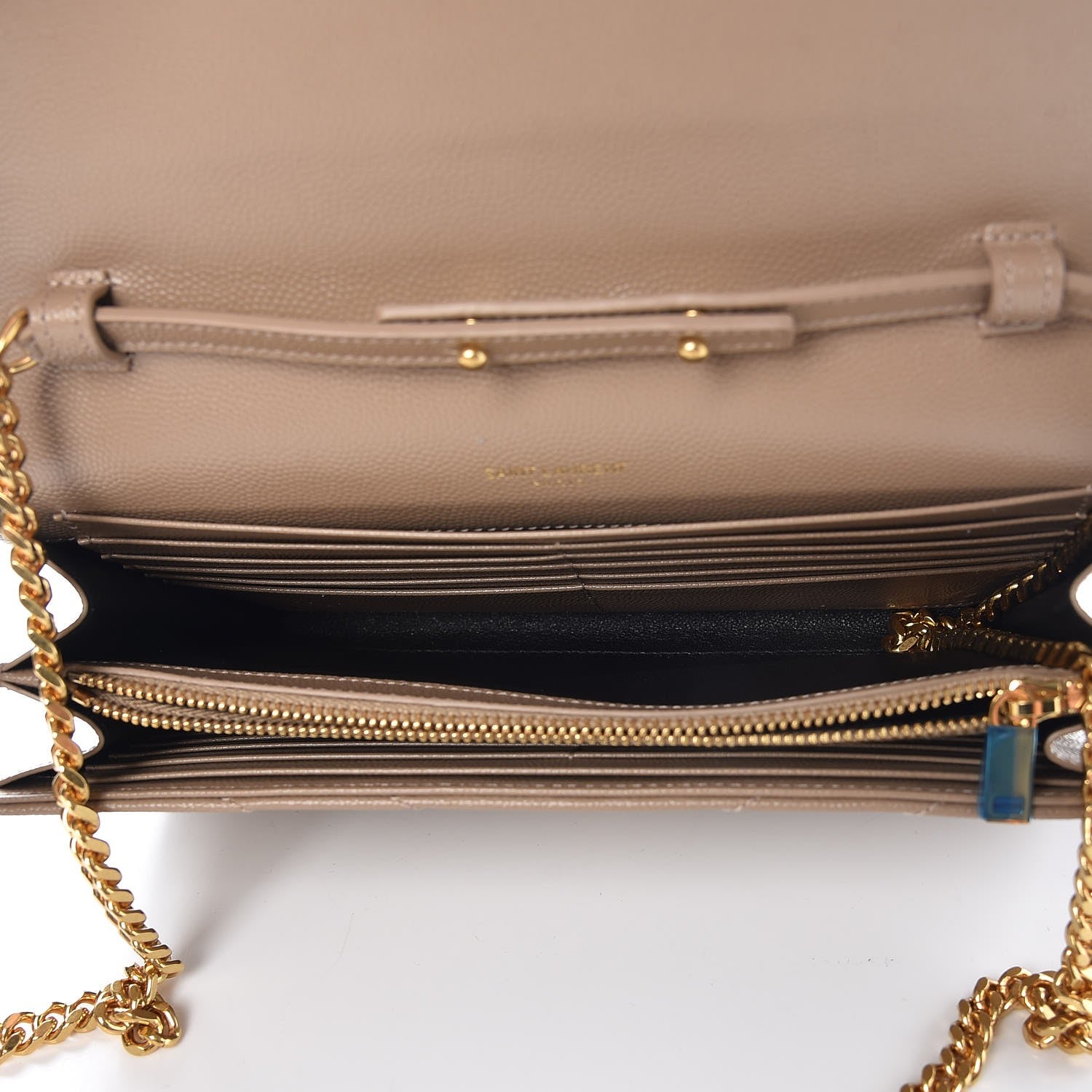 Saint Laurent Grain De Poudre Matelasse Chevron Monogram Chain Wallet Light Taupe 5 of 7