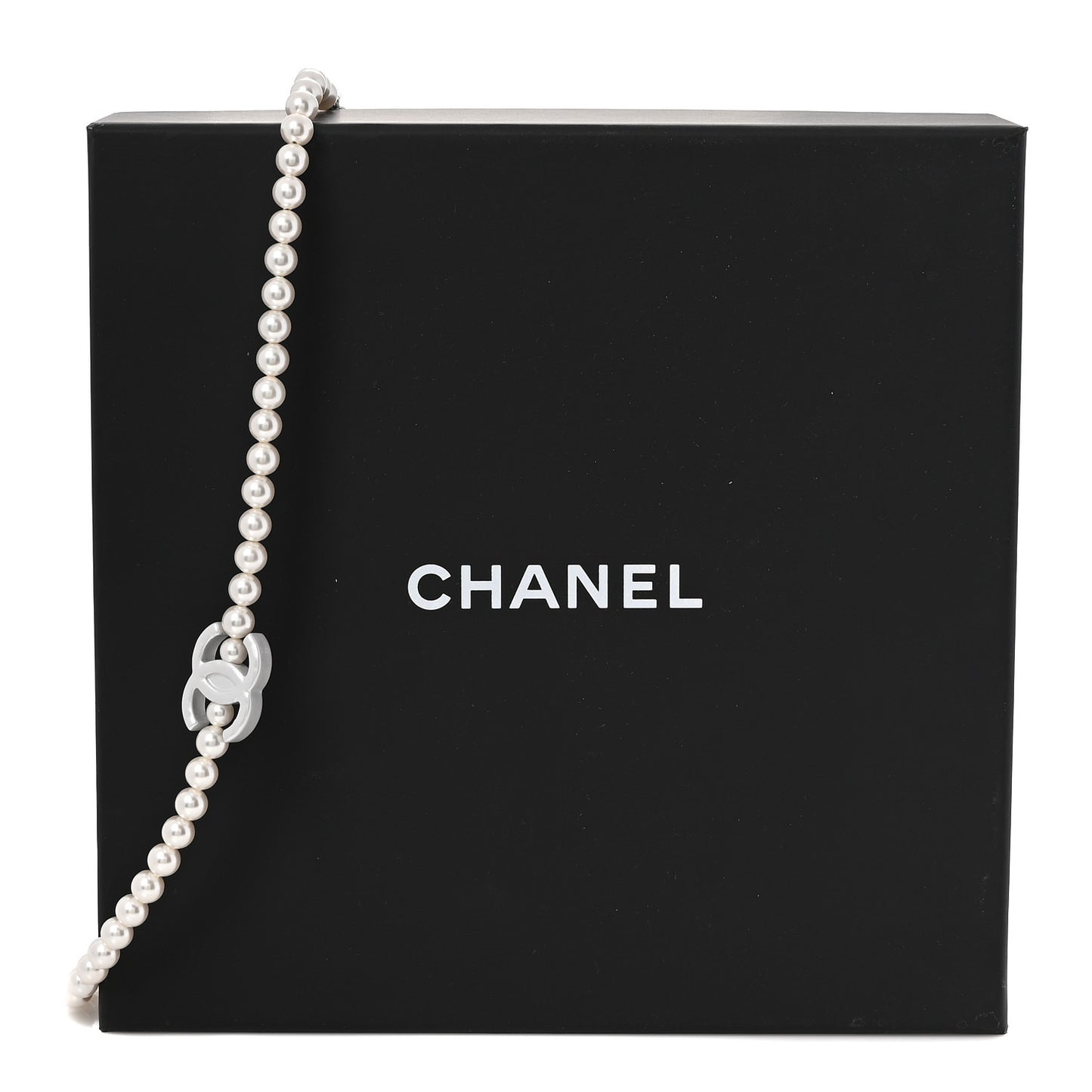 Pearl Resin CC Choker Necklace Pearly White Silver