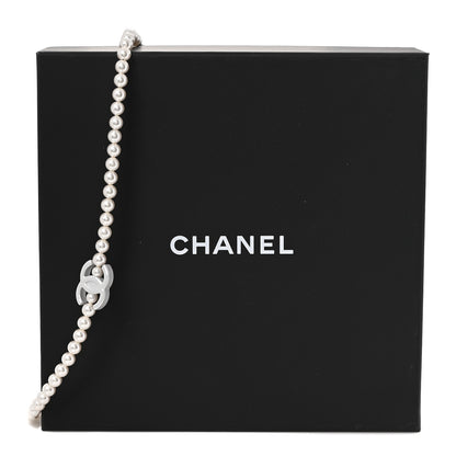 Chanel Pearl Resin CC Choker Necklace Pearly White Silver 5 of 6