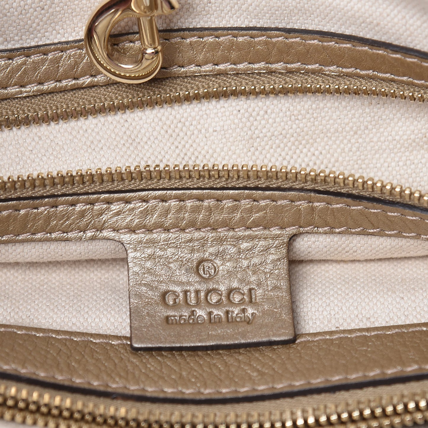 Metallic Pebbled Calfskin Medium Bella Tote Gold
