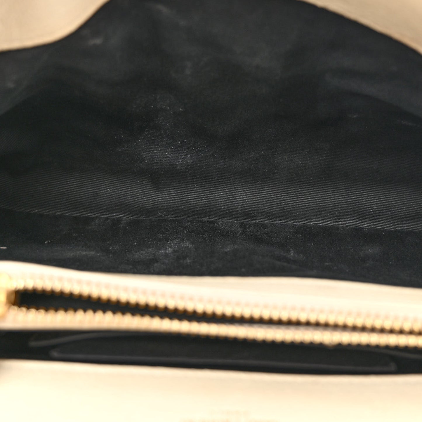 Sheepskin Matelasse Chevron Monogram Medium College Bag Crema Soft