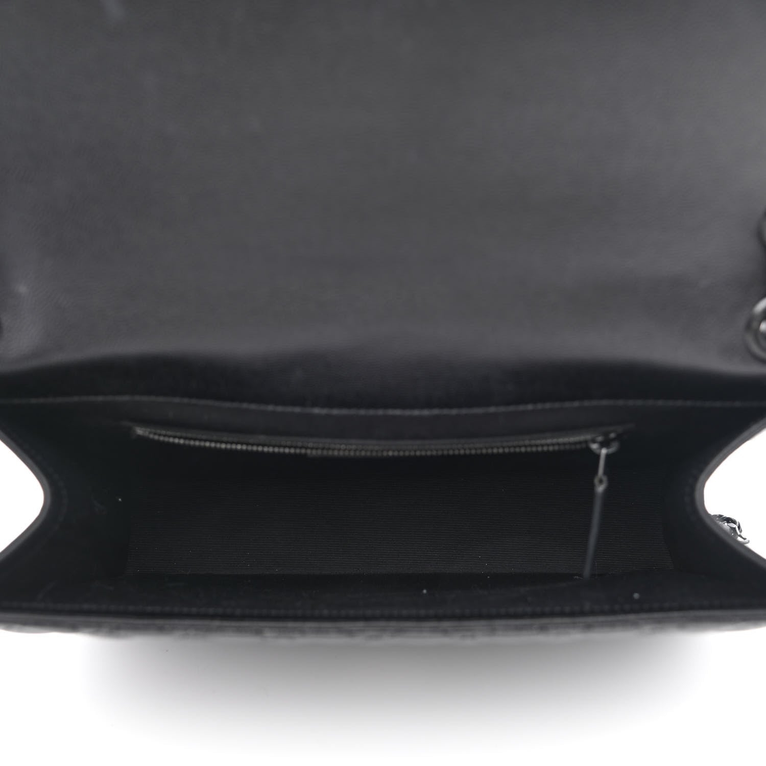 Saint Laurent Grain De Poudre Textured Mixed Matelasse Large Triquilt Monogram Monochrome Satchel Black 5 of 11