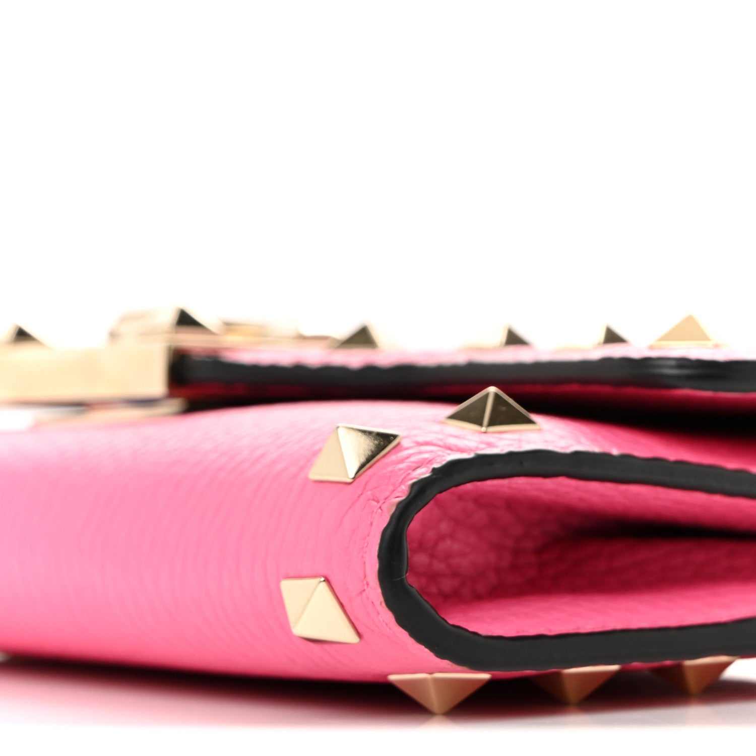 Valentino Garavani Pebbled Calfskin Rockstud Flip Lock Wallet On Chain Feminine Pink 16 of 19