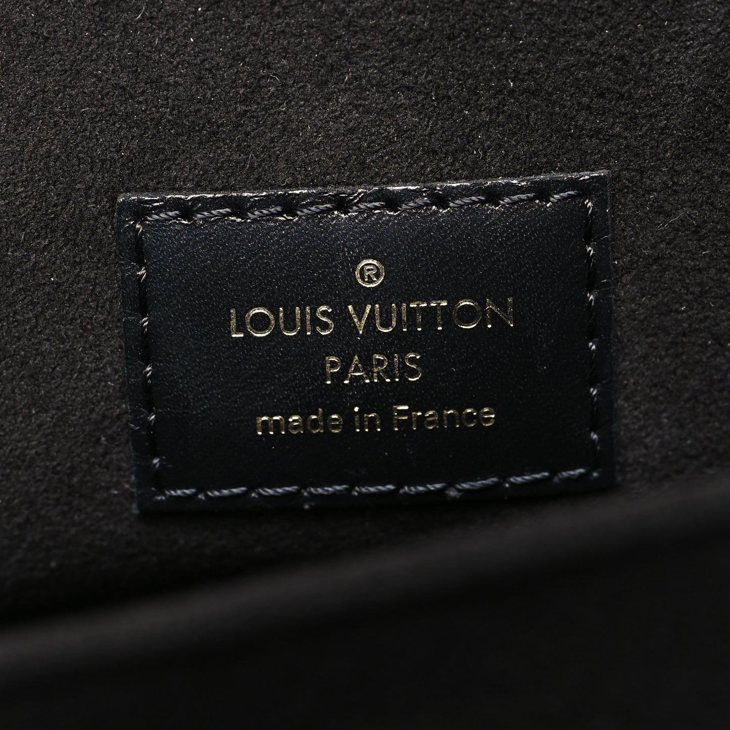 Reverse Monogram Pochette Metis