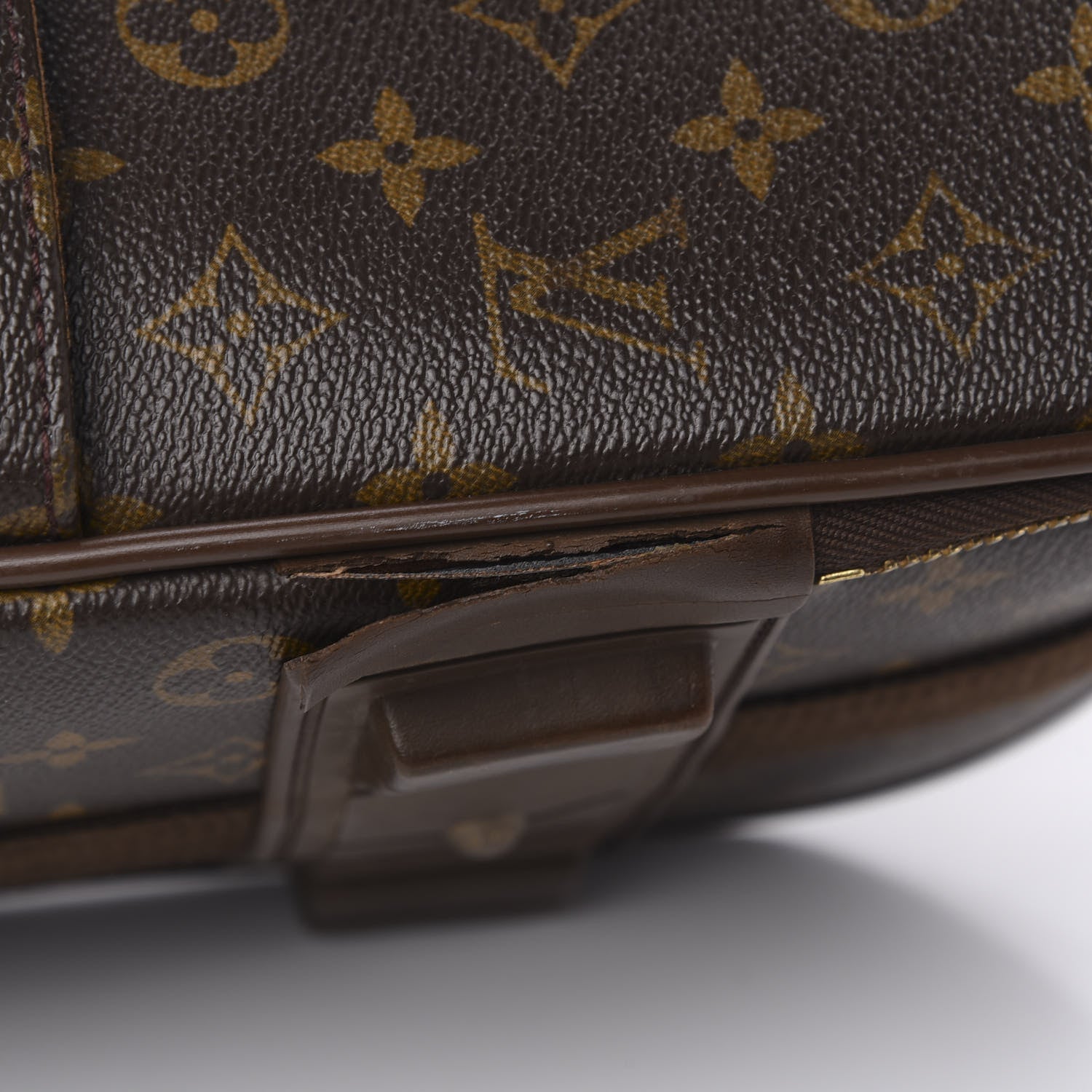 Louis Vuitton Monogram Pegase 50 11 of 16