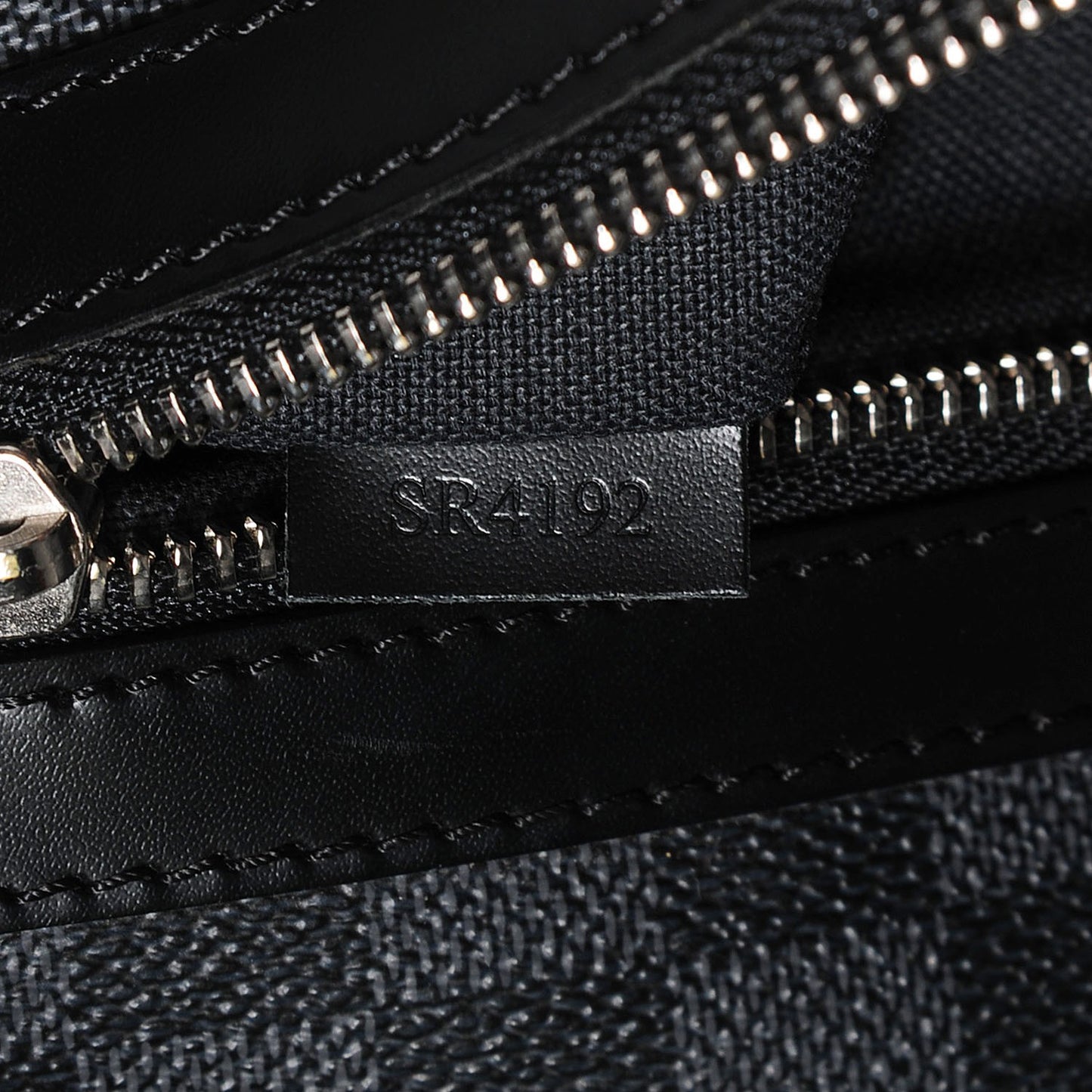 Damier Graphite Mick MM