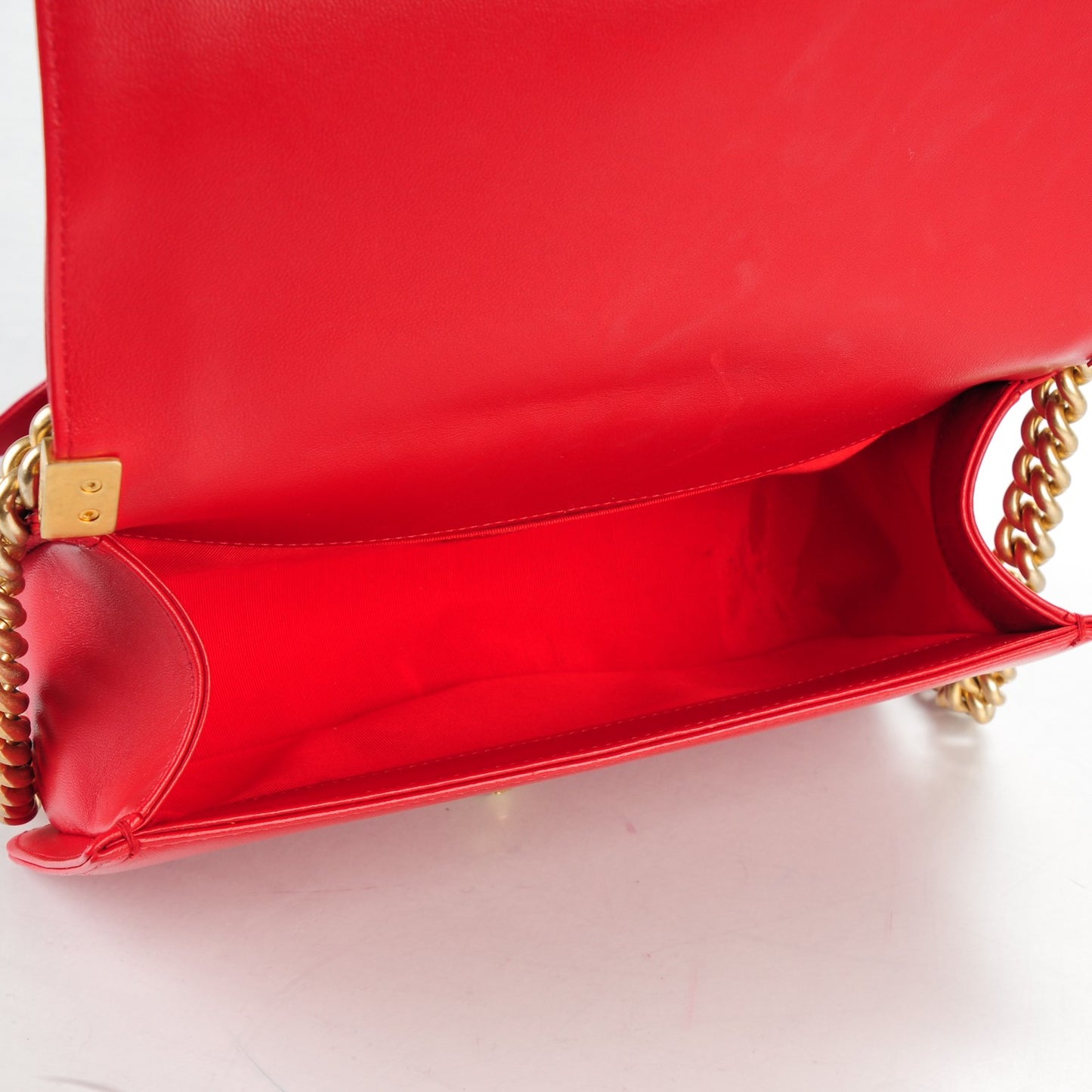 Lambskin Quilted Medium Boy Flap Red