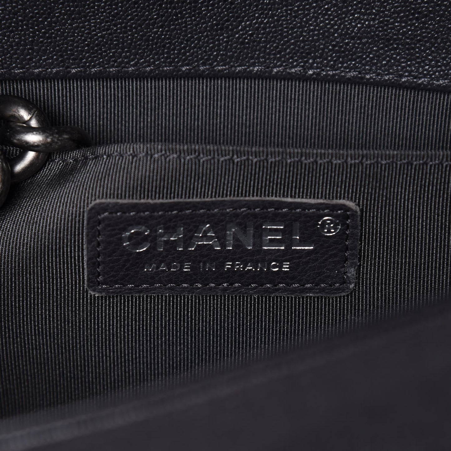 Caviar Quilted Medium Boy Flap Grey