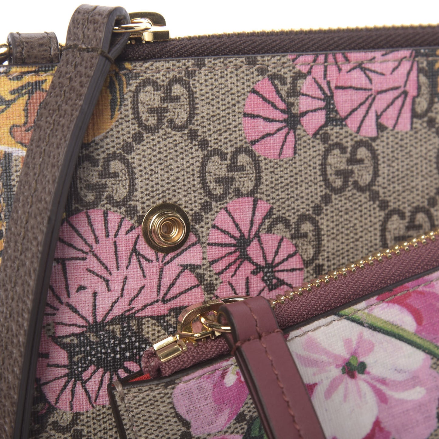 GG Supreme Monogram Bengal Blooms Shoulder Bag Beige Pink