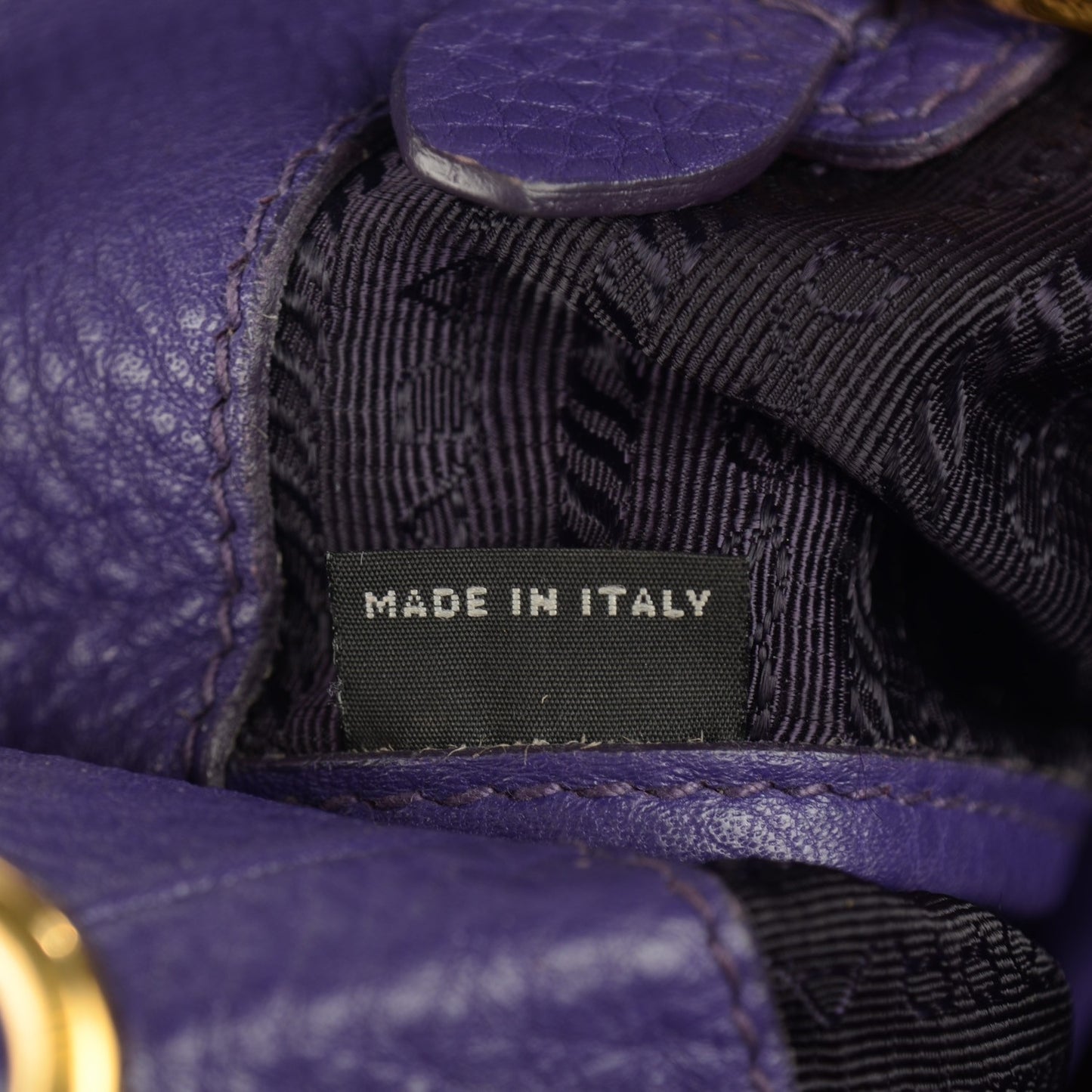 Vitello Daino Tote Viola