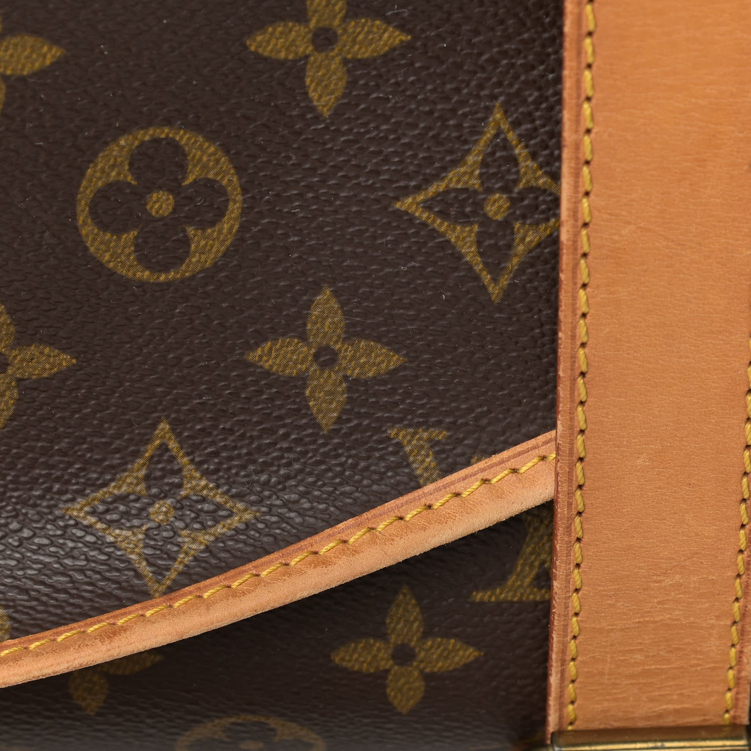 Louis Vuitton Monogram Saumur 43 18 of 19