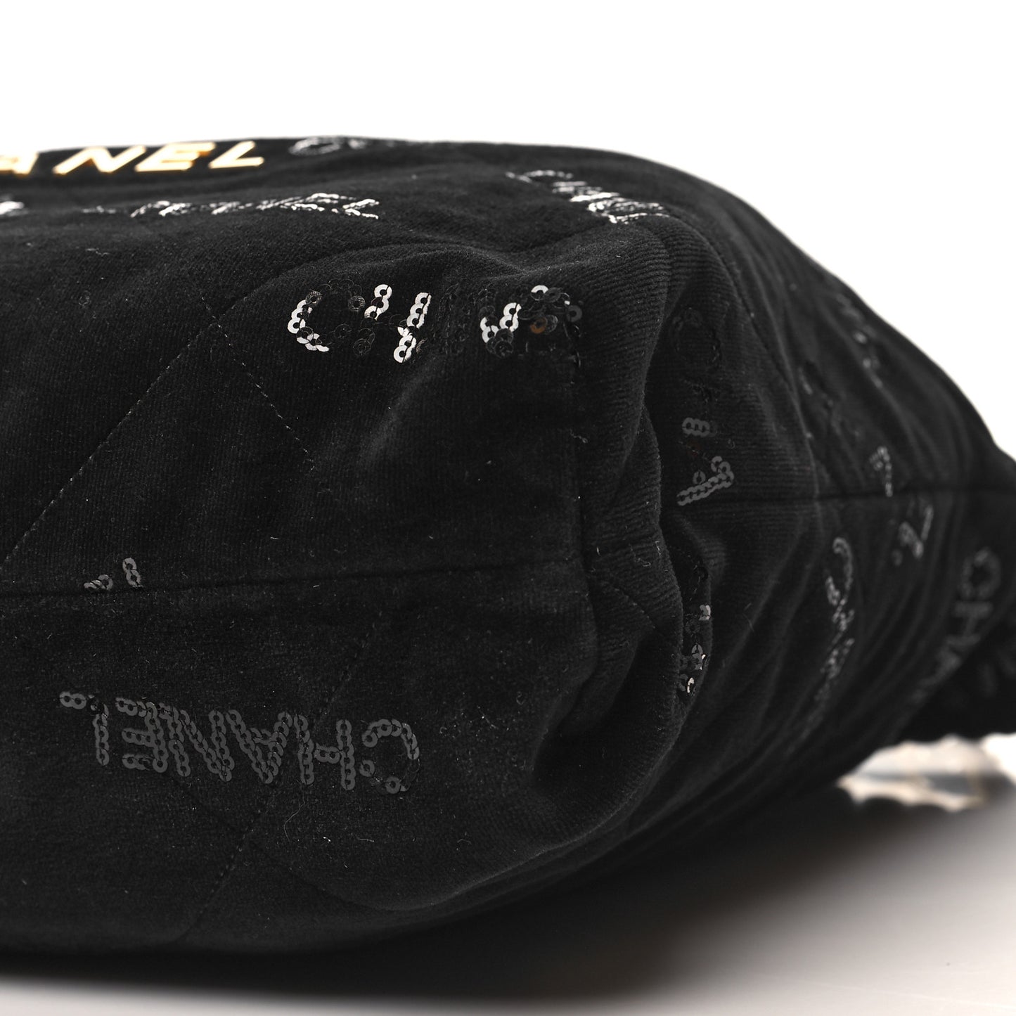 Velvet Sequin Quilted Chanel 22 Black