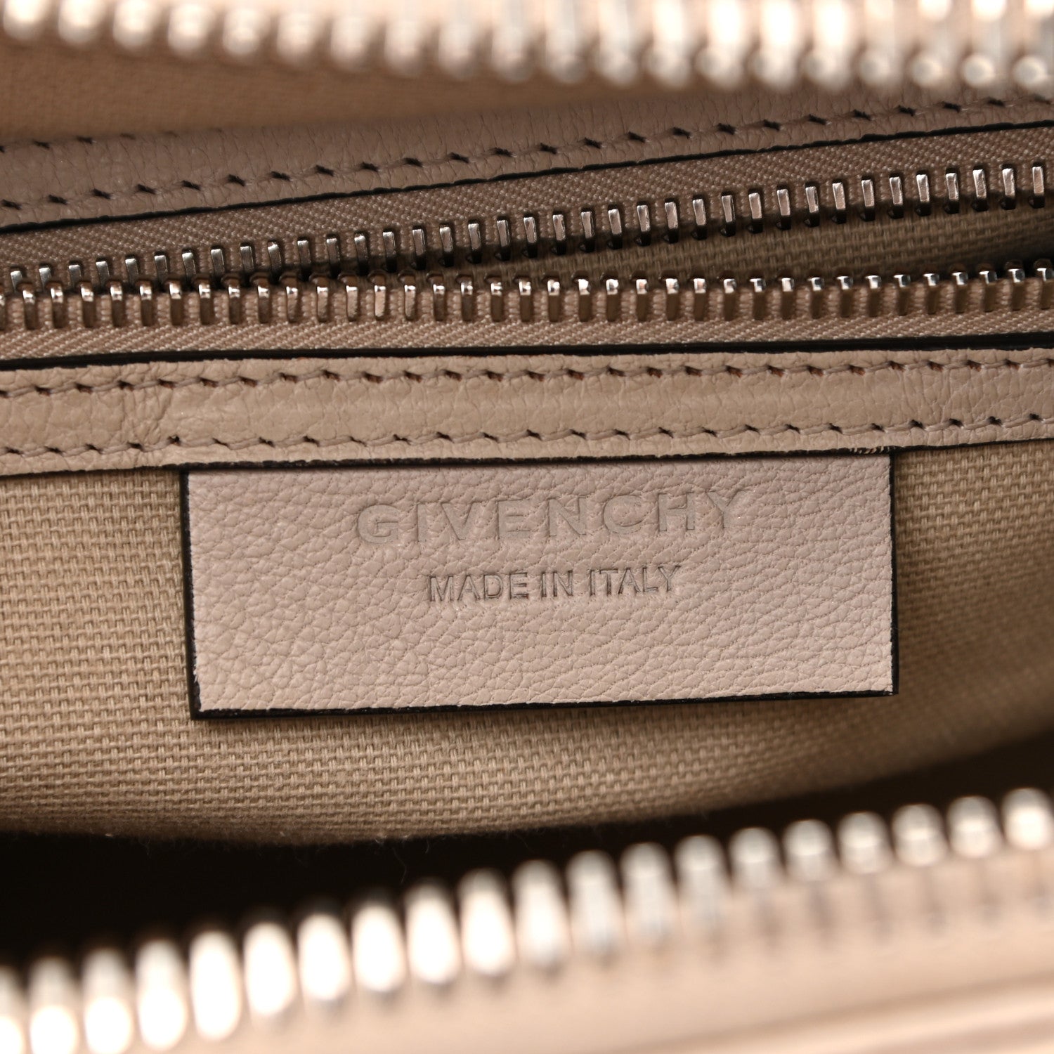 Givenchy Sugar Goatskin Small Antigona Dune 6 of 14