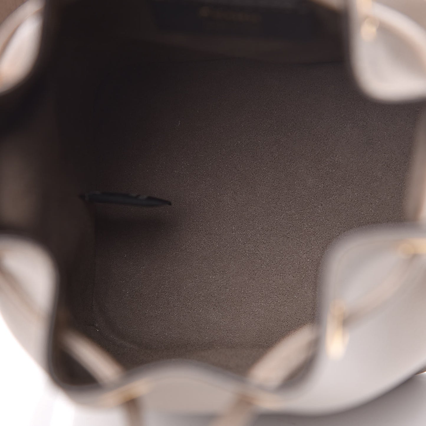 Vitello Cruise F is Fendi Mini Mon Tresor Bucket Bag Tortora