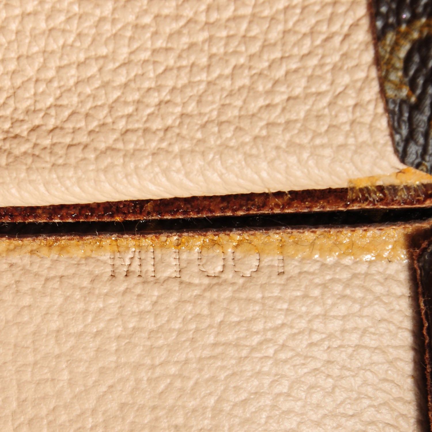 Louis Vuitton Monogram Sac Plat 7 of 7