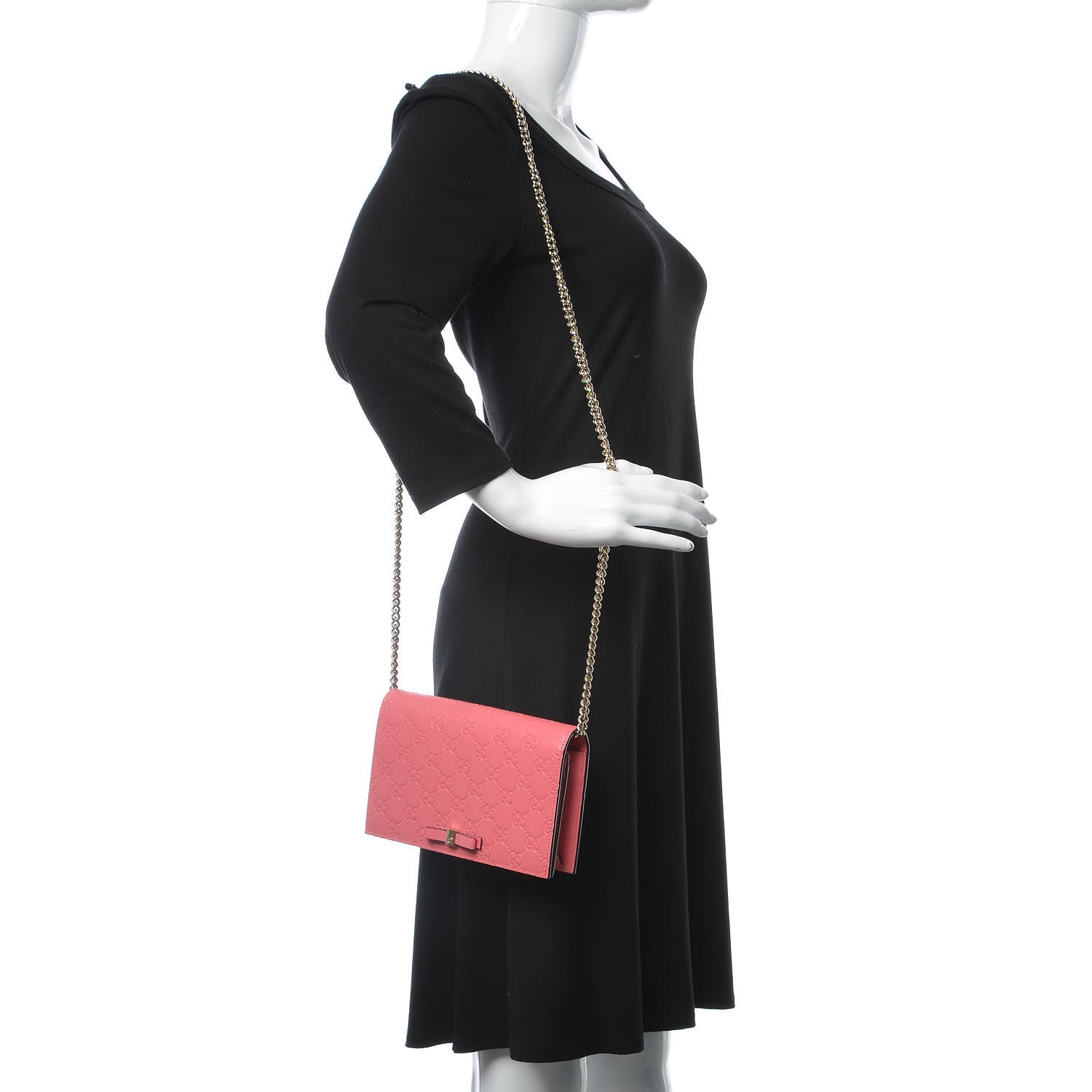 Gucci Guccissima Signature Bowy Chain Wallet Flush 2 of 10