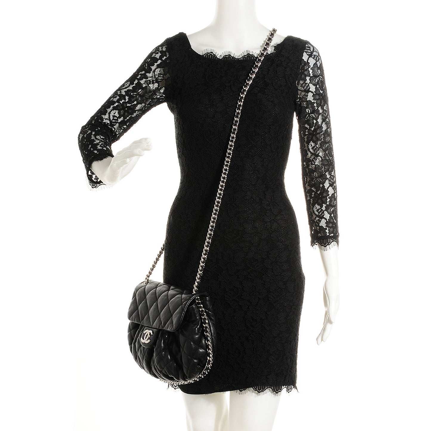 Washed Lambskin Chain Around Medium Messenger Black