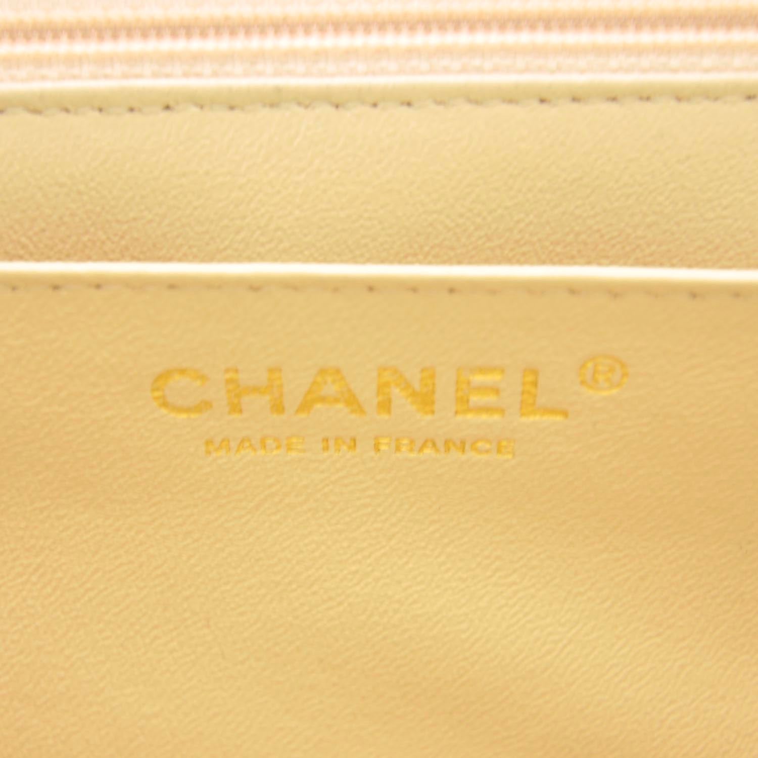 Chanel Caviar Jumbo Single Flap Beige 10 of 12
