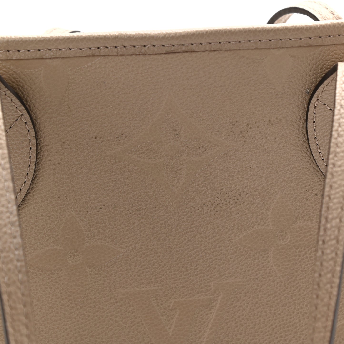 Empreinte Monogram Giant Neverfull MM Tourterelle