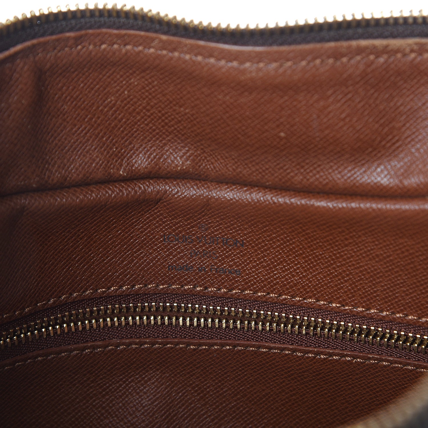Louis Vuitton Monogram Boulogne 30 5 of 8