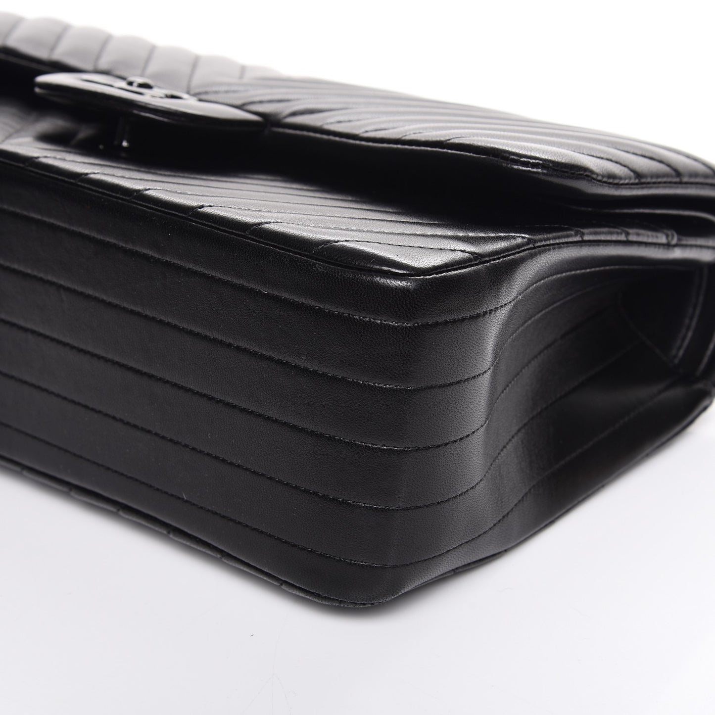 Lambskin Chevron Quilted Jumbo Double Flap So Black