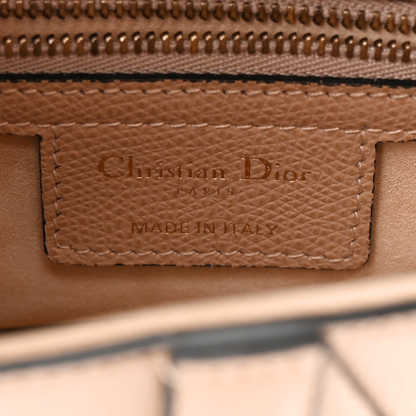 Grained Calfskin Saddle Bag Fard