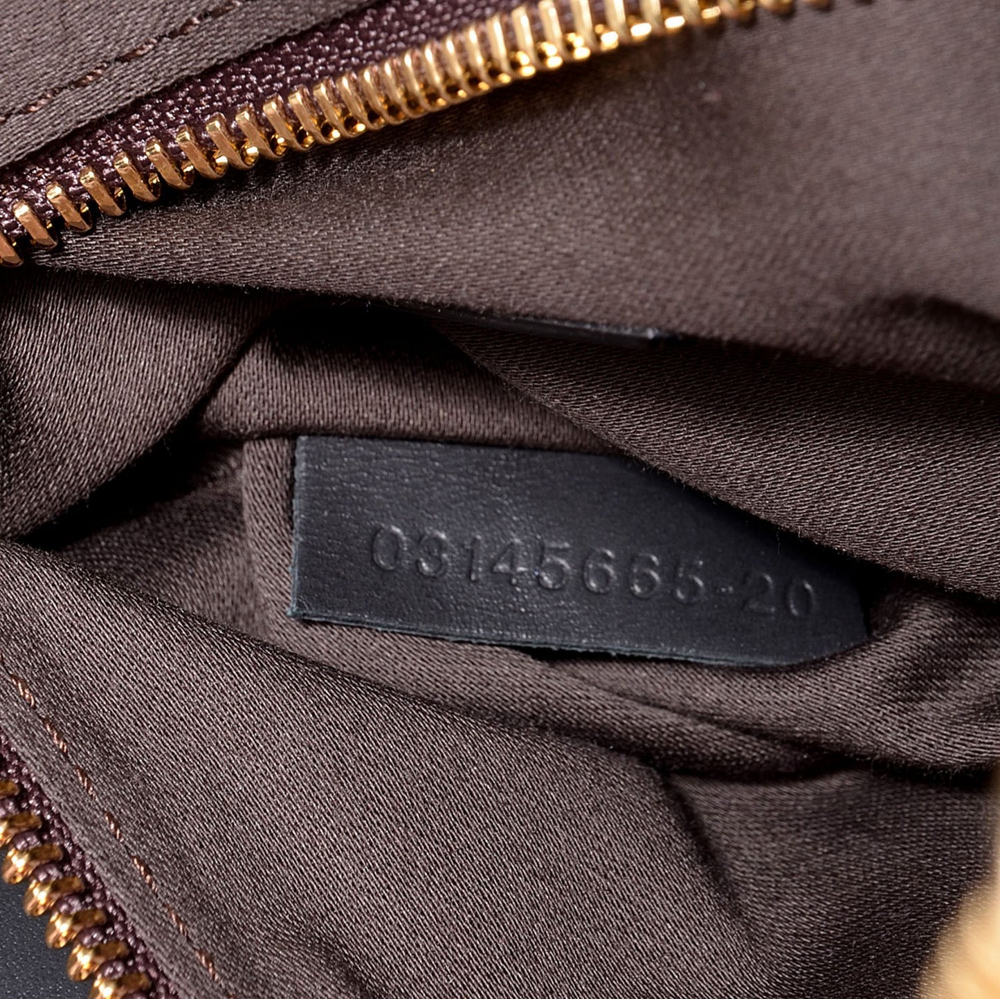 Smooth Calfskin Medium Baylee Tote Mushroom Black
