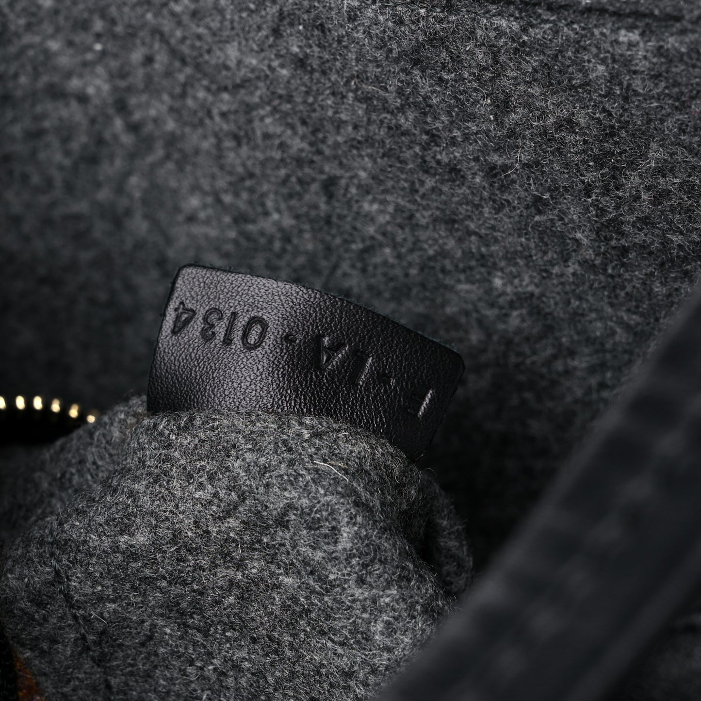 Felt Calfskin Medium Belt Cabas Phantom Black White