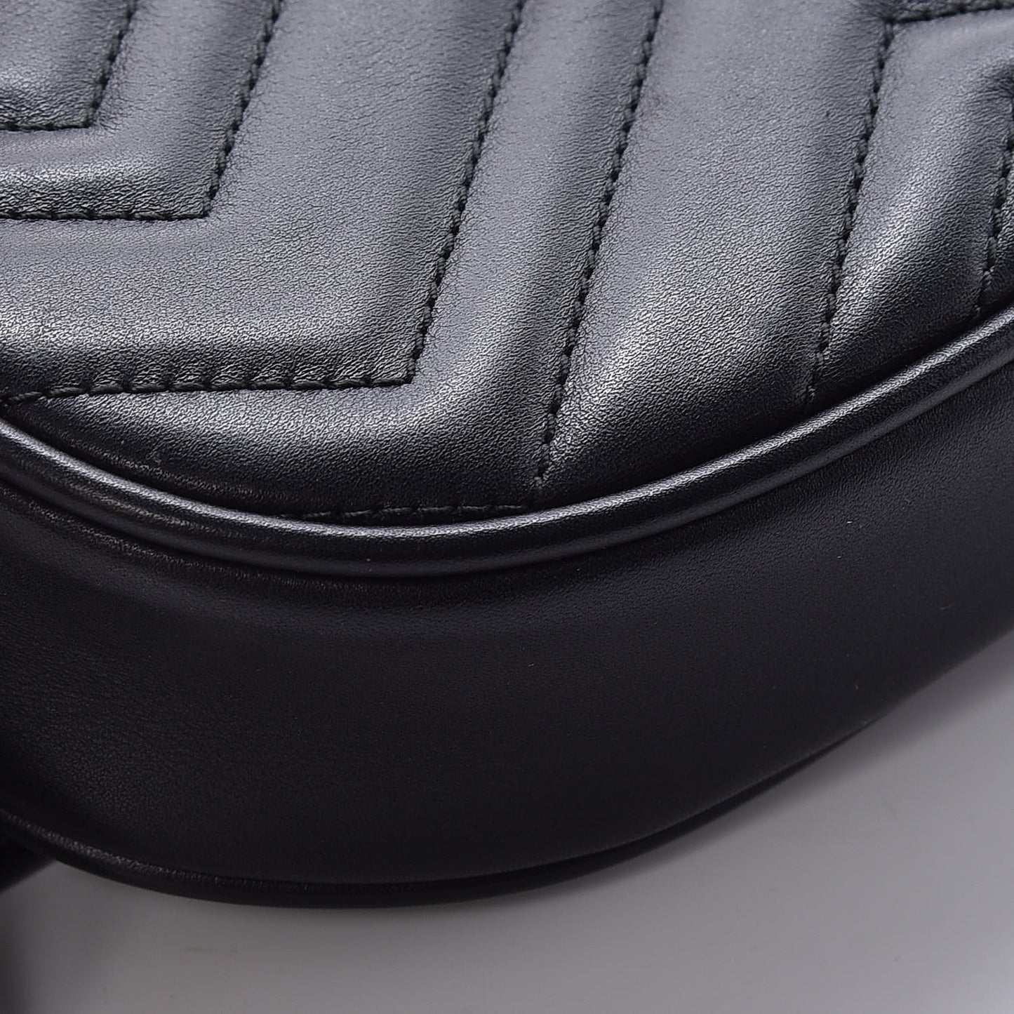Calfskin Matelasse GG Marmont Belt Bag 85 34 Black