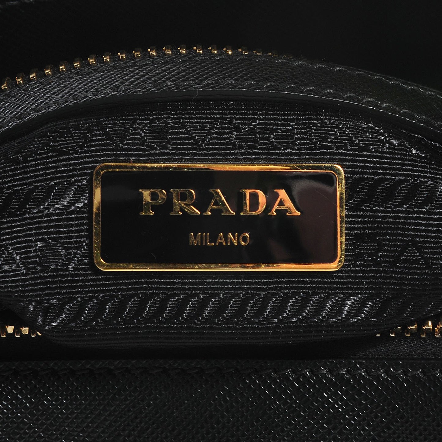 Saffiano Lux Small Double Zip Tote Nero Black